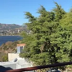 Chalet Grande Con Vista Al Lago